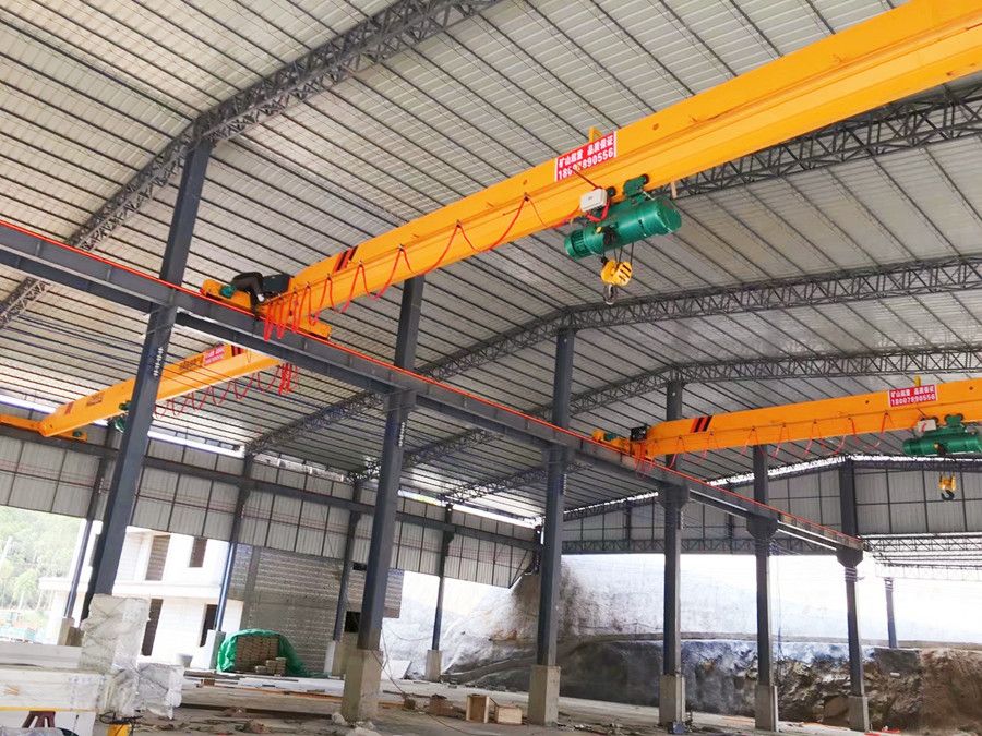 山東煙臺(tái)起重機(jī)械、橋式起重機(jī)、河南新鄉(xiāng)礦山LD型電動(dòng)單梁起重機(jī)