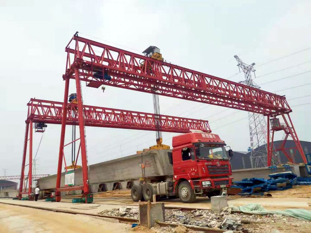 梁場龍門吊、路橋門機(jī)、MG型桁架雙梁門式起重機(jī)廠家銷售、安裝維修