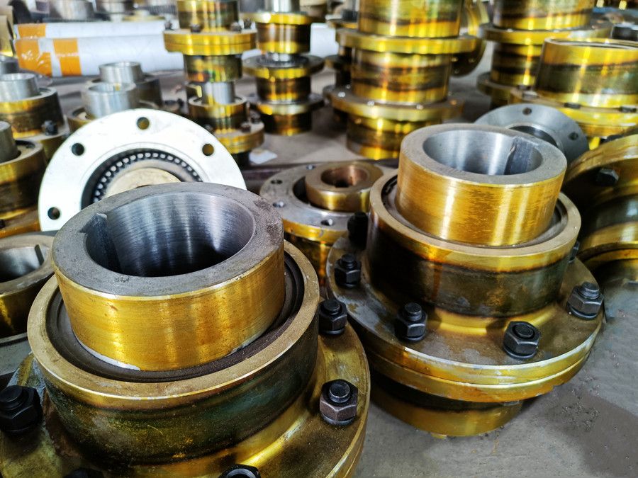 河南起重配件生產(chǎn)廠家、雙梁橋門(mén)式起重機(jī)聯(lián)軸器系列產(chǎn)品