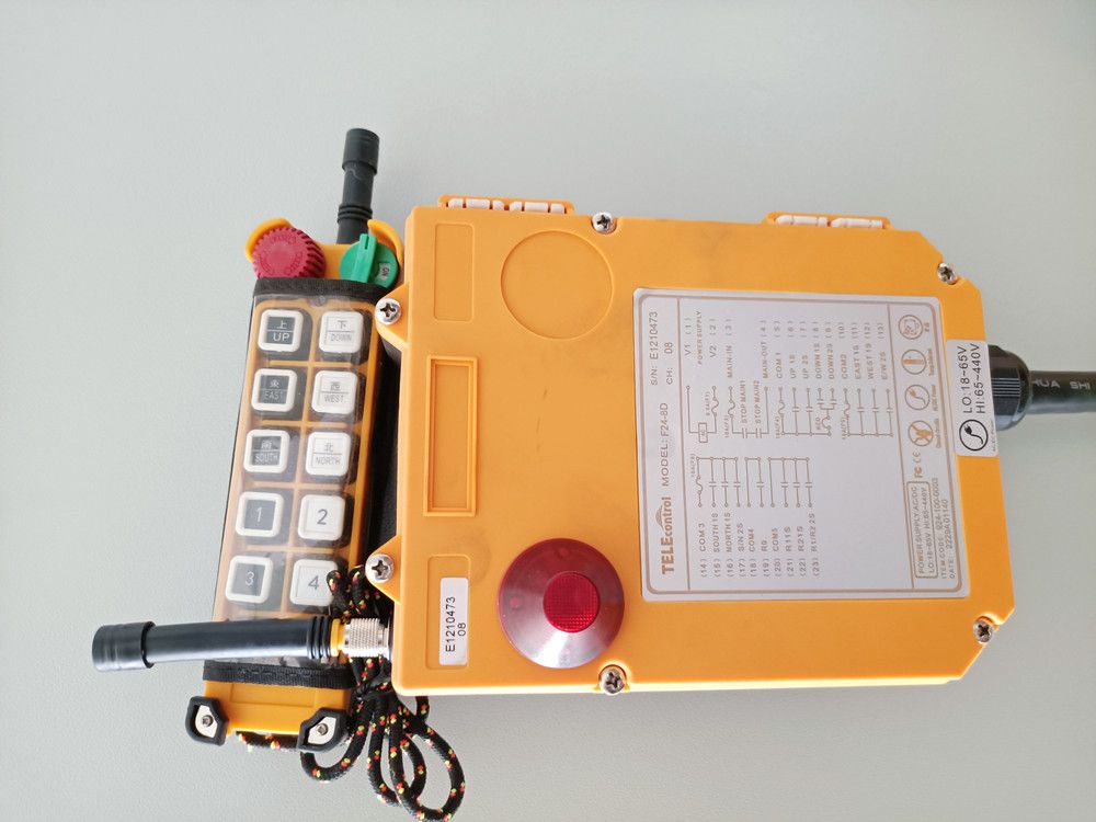工業(yè)遙控器、起重機(jī)遙控器、遙控器安裝加裝、遙控器改造修理維修