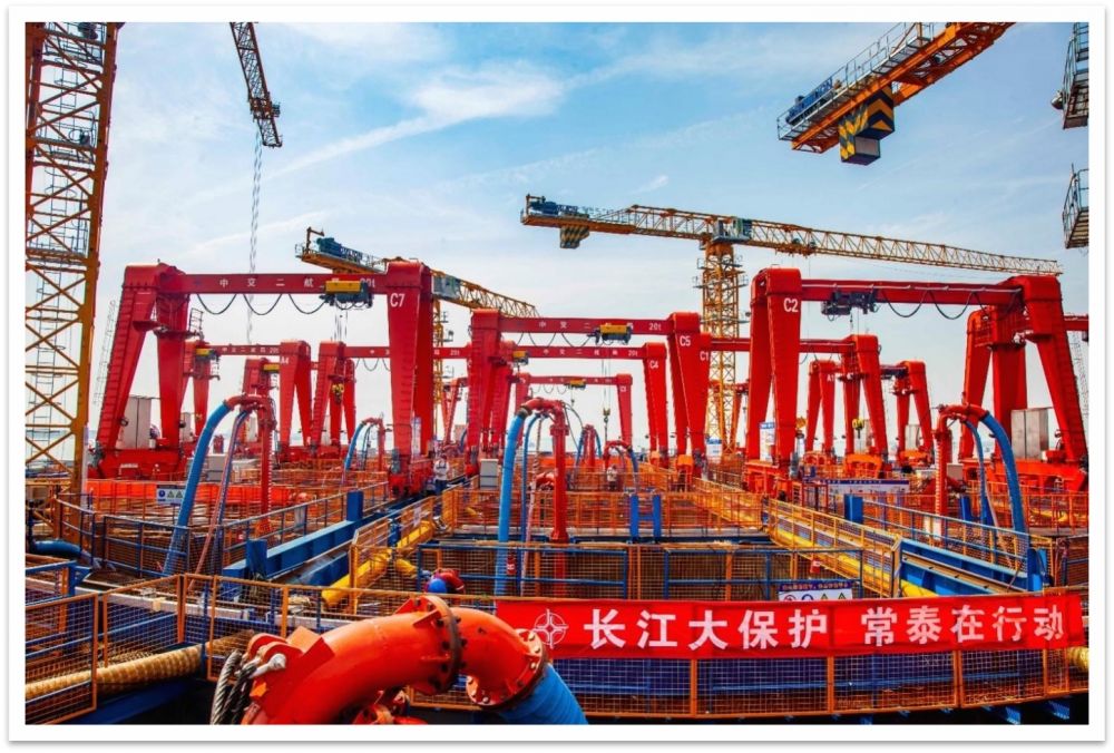 中交二航局MH20T葫蘆門式起重機（智能化集控）