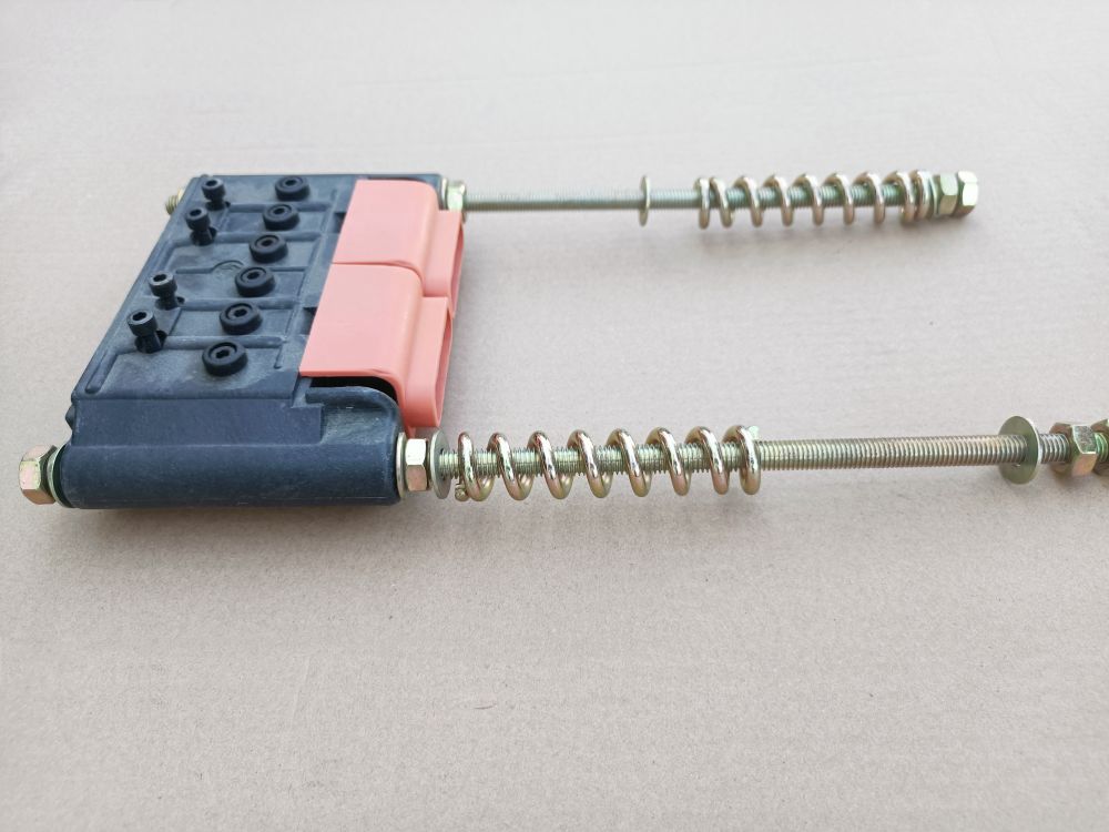 河北滑導(dǎo)線、張家口無接縫滑觸線、碳刷、拉緊器廠家批發(fā)