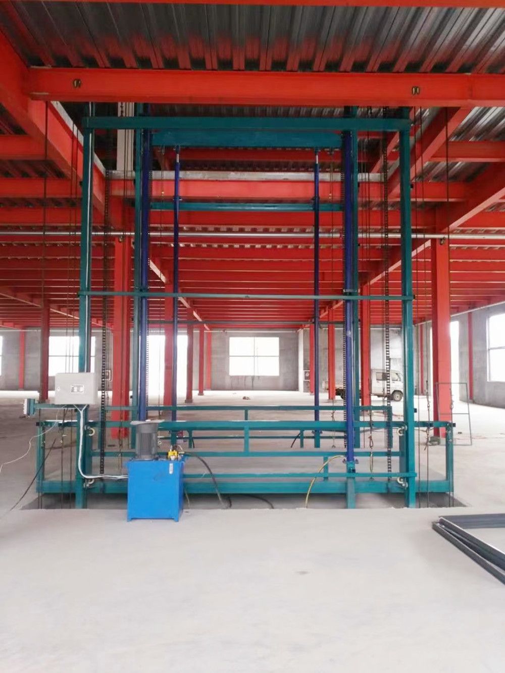 廈門(mén)液壓升降機(jī)、鏈條導(dǎo)軌升降平臺(tái)貨梯廠家銷售服務(wù)