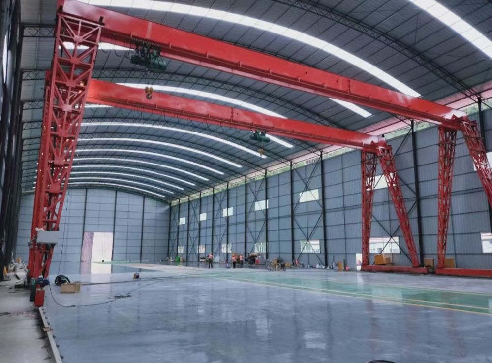 MH型電動(dòng)單梁門式起重機(jī)、河南龍門吊廠家、價(jià)格