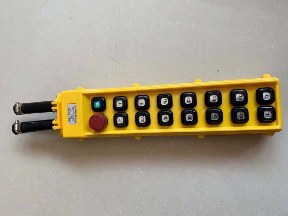 起重機(jī)手柄、按鈕、控制器廠家品牌、貨源產(chǎn)地、批發(fā)價(jià)格