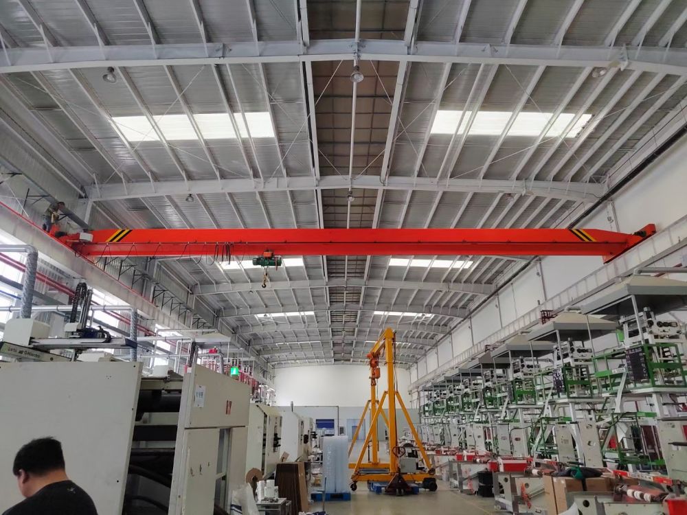 電動(dòng)橋式行車、LDA型電動(dòng)單梁起重機(jī)性能、價(jià)格