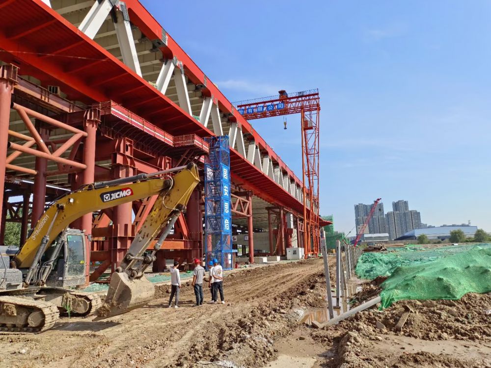 MG桁架雙梁門(mén)式起重機(jī)、路橋門(mén)機(jī)生產(chǎn)廠家、產(chǎn)品報(bào)價(jià)