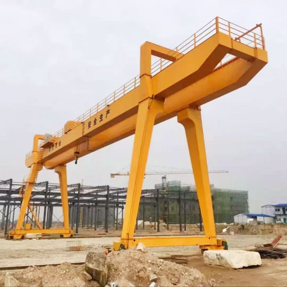 新疆龍門吊、烏魯木齊雙梁門式起重機(jī)廠家、新起起重機(jī)