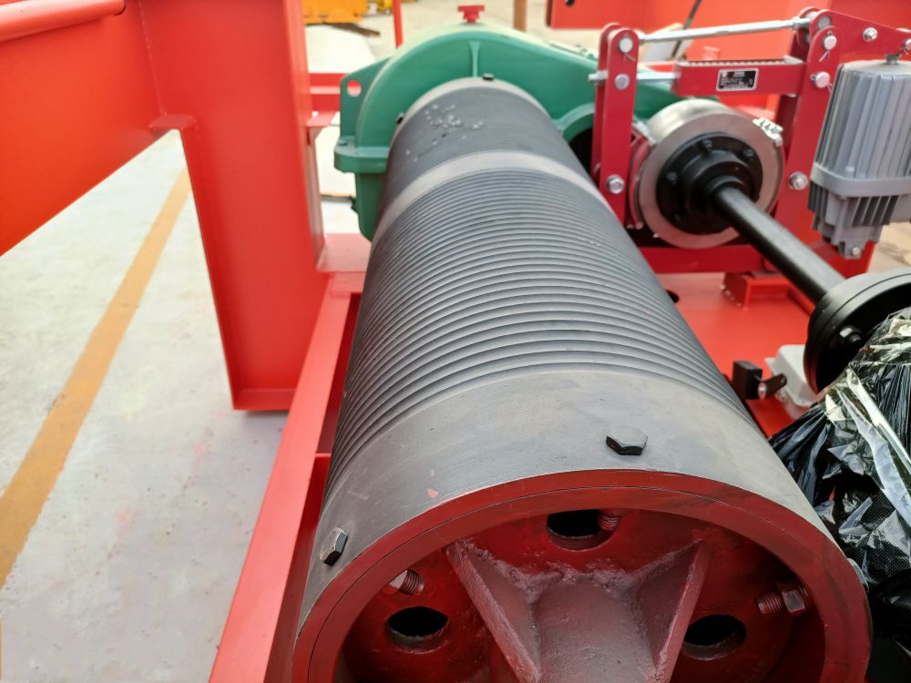 起重配件批發(fā)零售、起重機卷筒組、鋼絲繩卷筒型號規(guī)格、技術(shù)參數(shù)