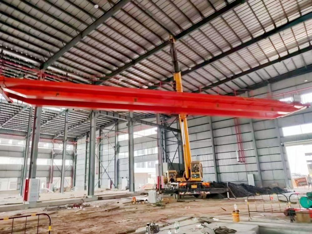 資陽(yáng)起重機(jī)、LH電動(dòng)雙梁橋式起重機(jī)廠家銷售、技術(shù)參數(shù)、型號(hào)