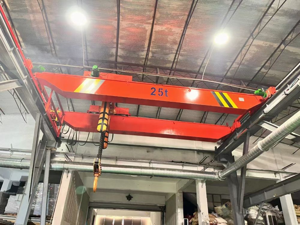 廣州起重機(jī)廠家、電動(dòng)雙梁橋式起重機(jī)