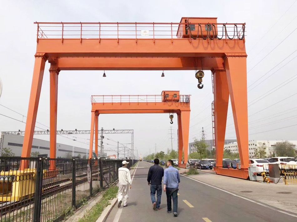 湛江龍門吊、MG型電動雙梁門式起重機廠家制造、安裝、維修