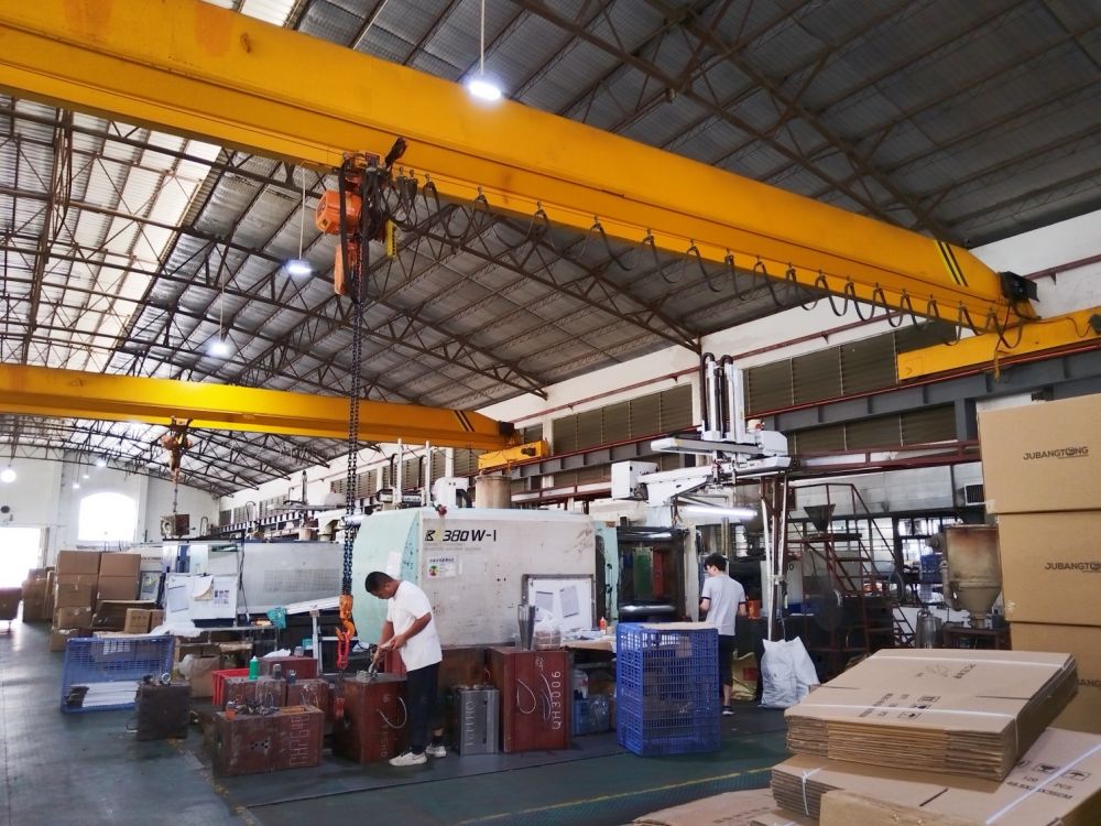 LDA型電動(dòng)單梁起重機(jī)、LDA型1~20噸行車、吊機(jī)、天車