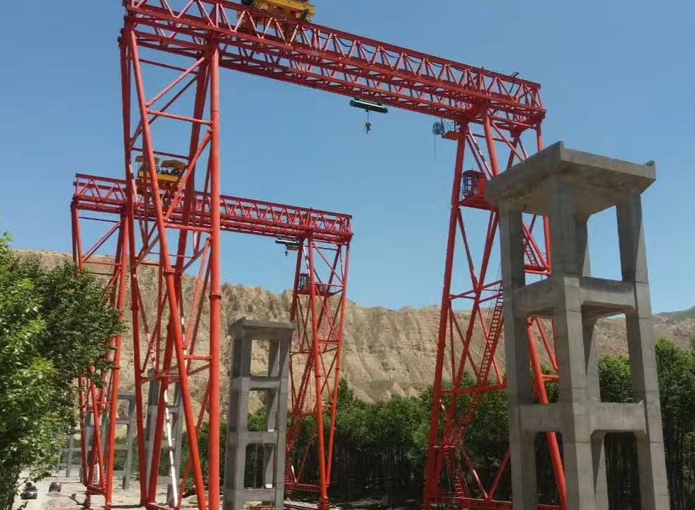 提梁機(jī)、移梁機(jī)、MG型桁架門式起重機(jī)、路橋門機(jī)