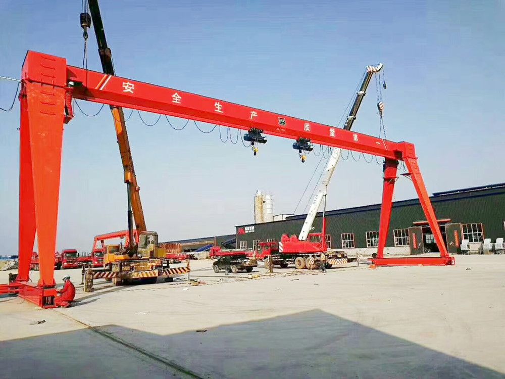 河南焦作龍門吊、龍門天車、吊機-MHE型電動葫蘆單梁門式起重機