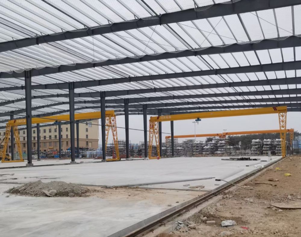 廈門龍門吊、MH型電動單梁門式起重機(jī)