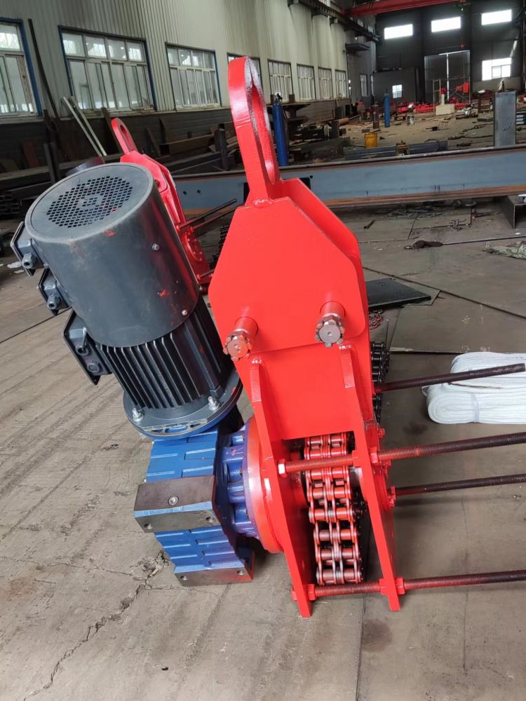 翻轉(zhuǎn)吊具       翻轉(zhuǎn)機(jī)頭