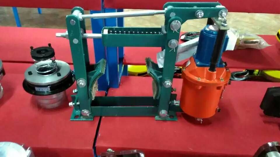 起重機(jī)抱閘工作原理