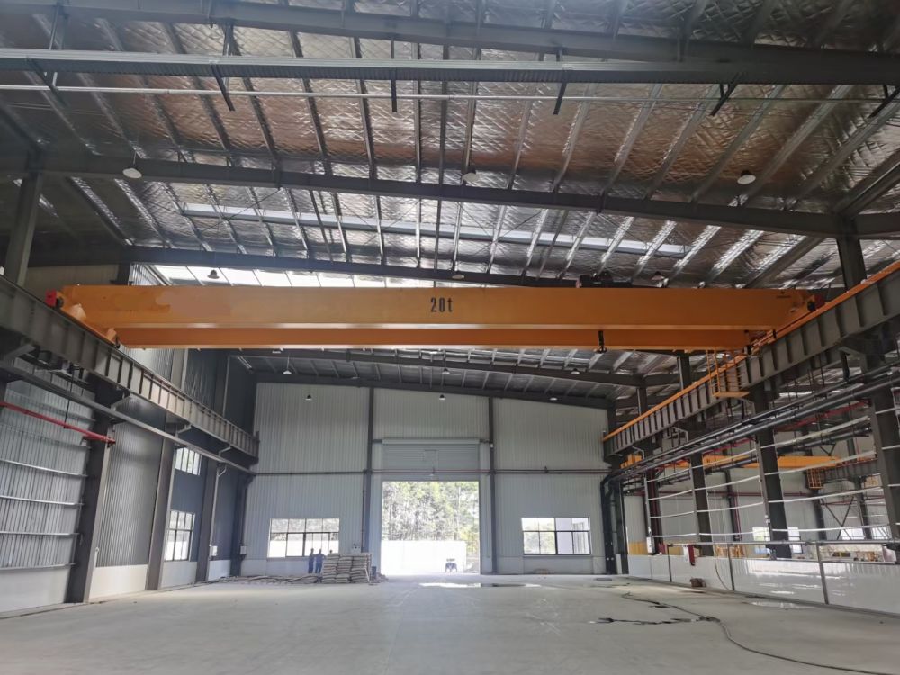 LH型電動(dòng)葫蘆橋式起重機(jī)