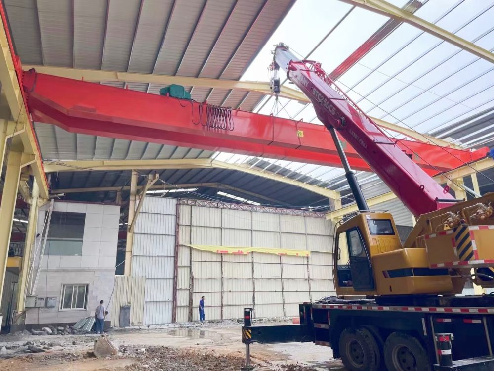 電動(dòng)雙梁橋式起重機(jī)、LH型電動(dòng)葫蘆雙梁橋式起重機(jī)