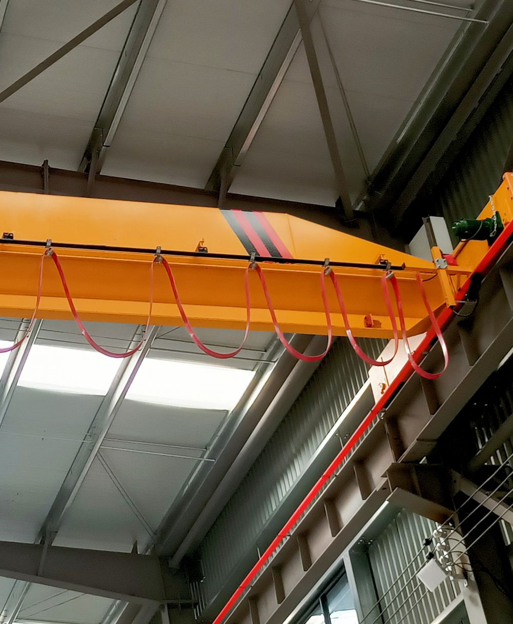 滑導(dǎo)線廠家報(bào)價(jià)、無(wú)接縫滑觸線批發(fā)零售、安裝維修改造服務(wù)