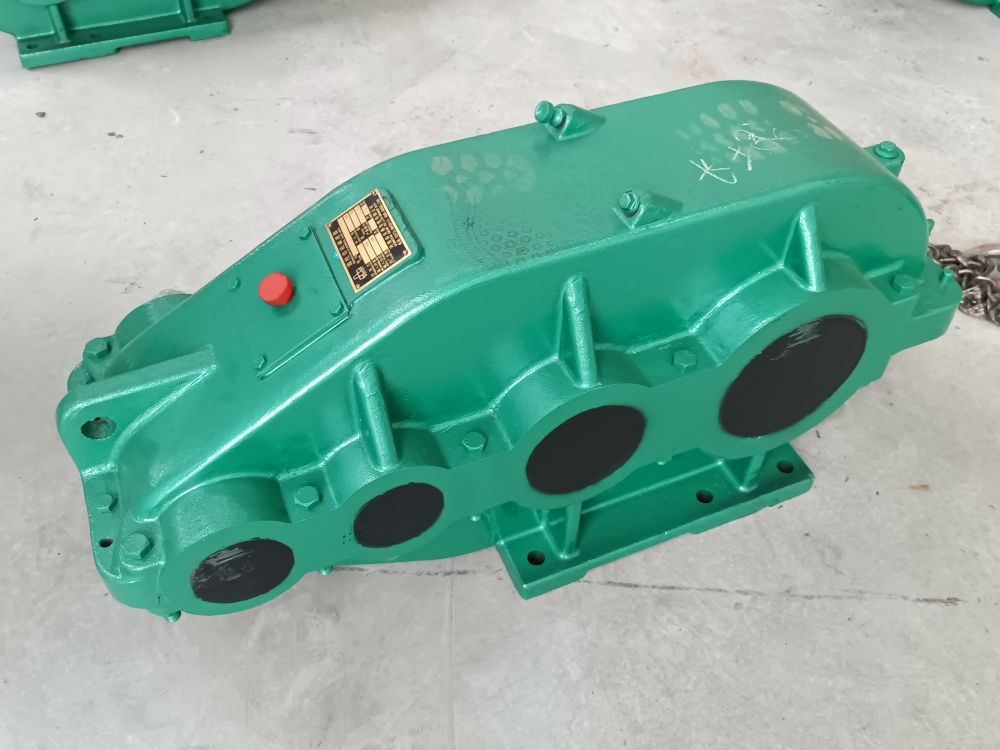 新余減速機、ZSC圓柱齒輪減速機廠家銷售、安裝維修