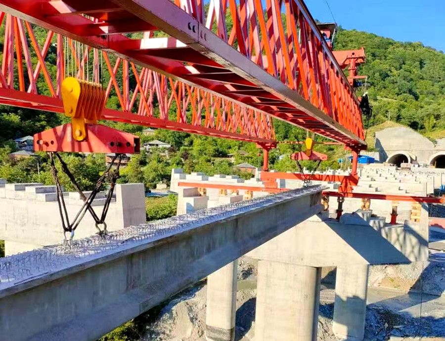 陜西延安架橋機(jī)、架橋機(jī)型號規(guī)格、生產(chǎn)廠家銷售