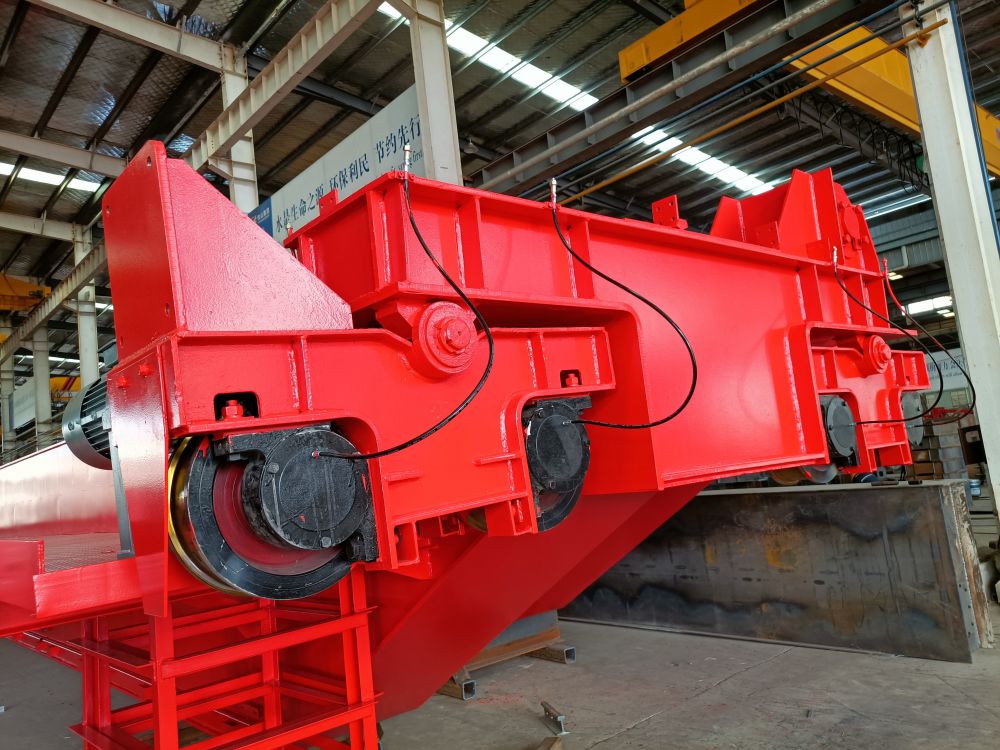 通用橋式起重機(jī)生產(chǎn)廠家、QD型吊鉤橋式起重機(jī)