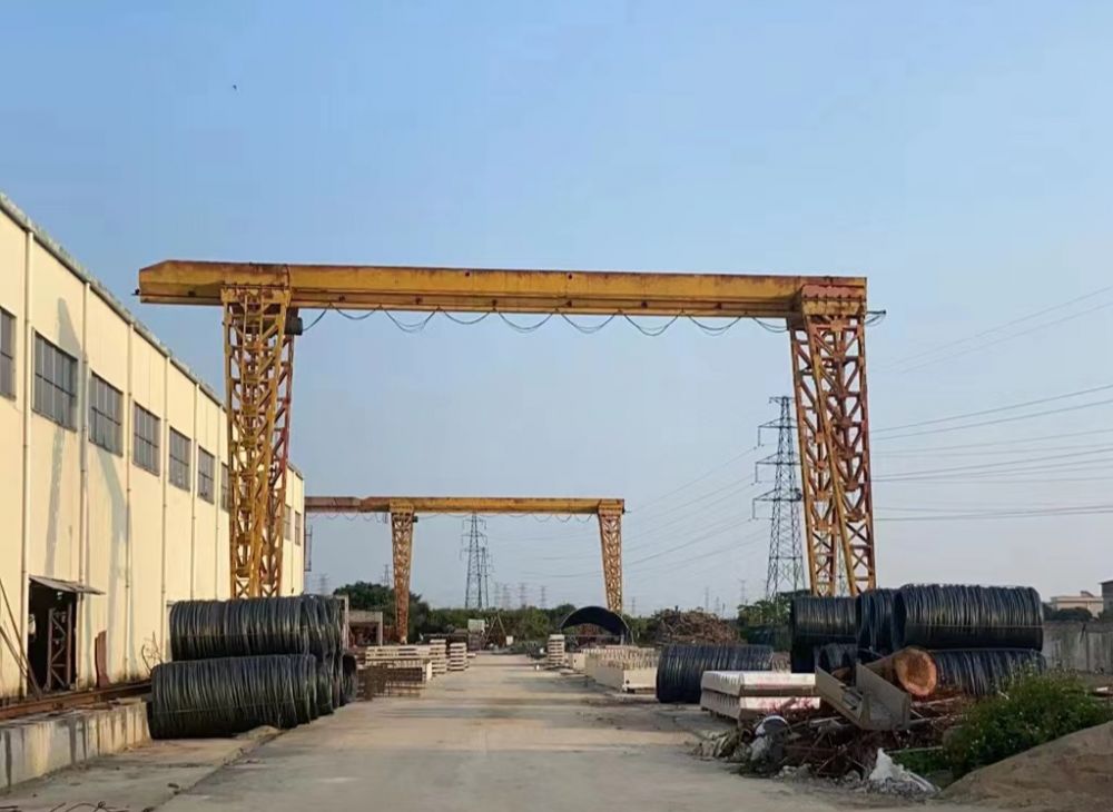 MH型電動(dòng)單梁門(mén)式起重機(jī)、龍門(mén)吊廠家品牌、技術(shù)參數(shù)