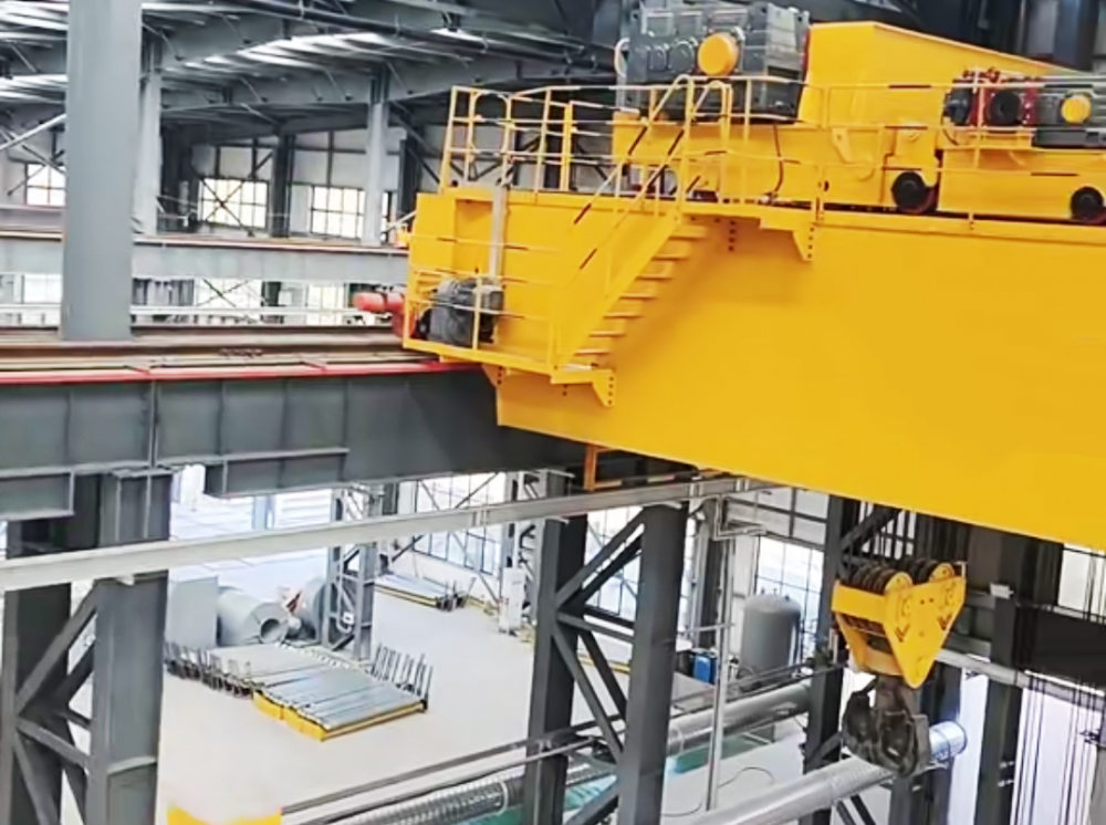 起重機(jī)吊鉤、行車大鉤、天車吊鉤、龍門吊吊鉤、新鄉(xiāng)振興吊鉤吊具