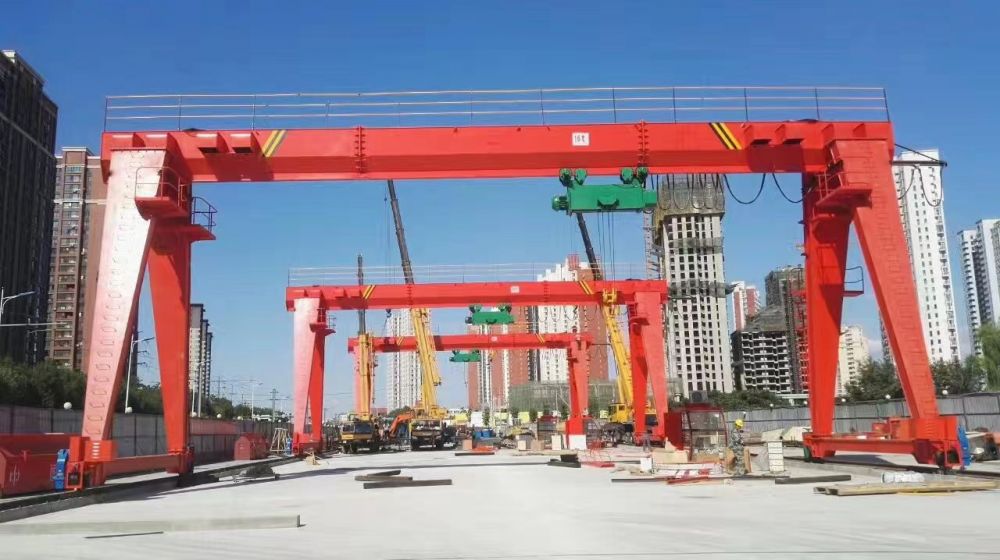 電動葫蘆單梁箱式龍門吊.jpg