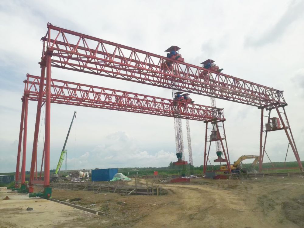 湖南工地起重機(jī)、湘潭龍門吊、提梁機(jī)、路橋門機(jī)廠家安裝維修