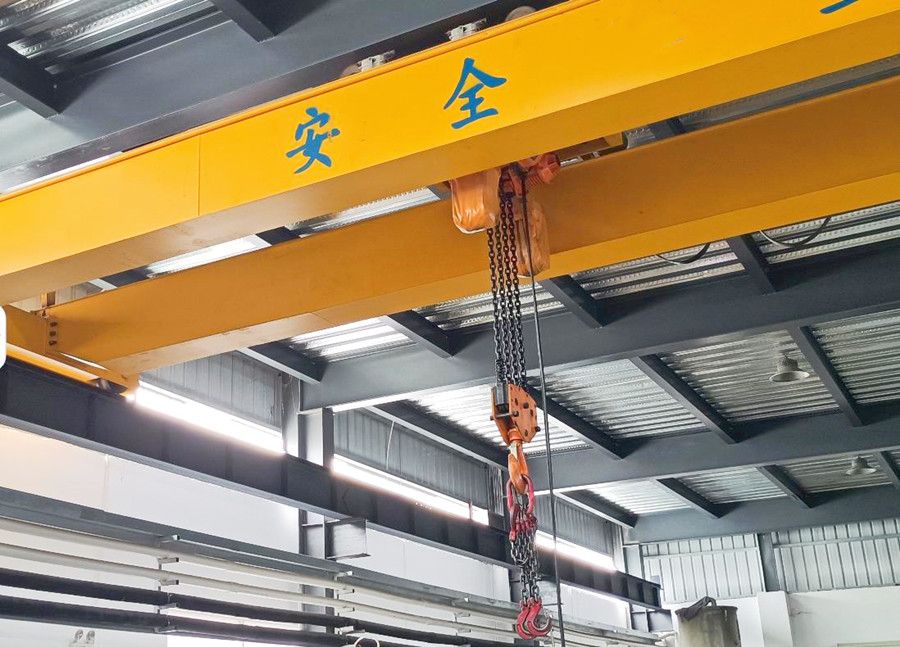 廣州橋式起重機(jī)、LH型電動(dòng)單梁起重機(jī)