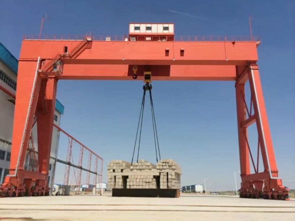 衛(wèi)華起重機(jī)、MG型雙梁門式起重機(jī)、龍門吊設(shè)計(jì)制造、安裝維修