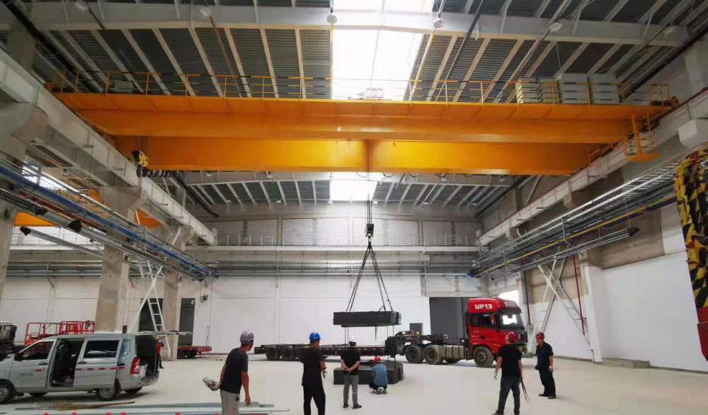 橋式行車、橋吊、QDXX新型雙梁橋式起重機(jī)