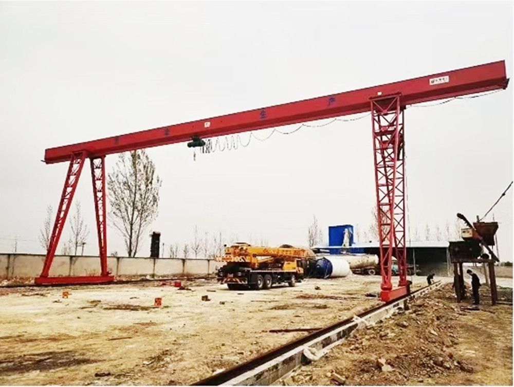 山東門式起重機(jī)、棗莊電動單梁龍門吊廠家銷售安裝維修