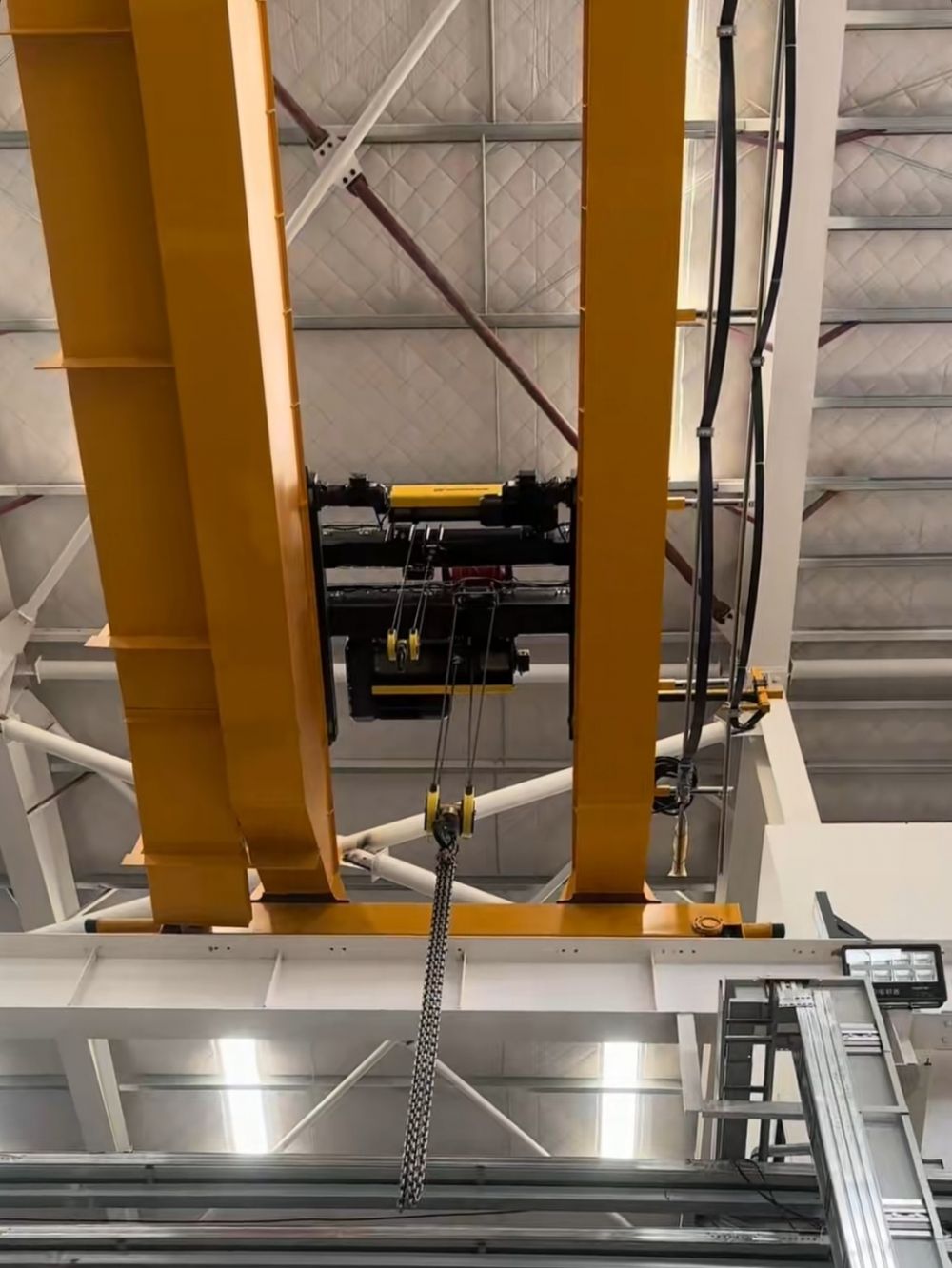 歐式新型起重機(jī)、變頻起重機(jī)、西安行車廠家報(bào)價(jià)