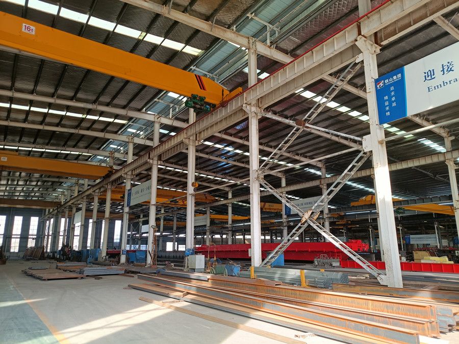 云南架橋機、160噸架橋機設(shè)計制造安裝維修