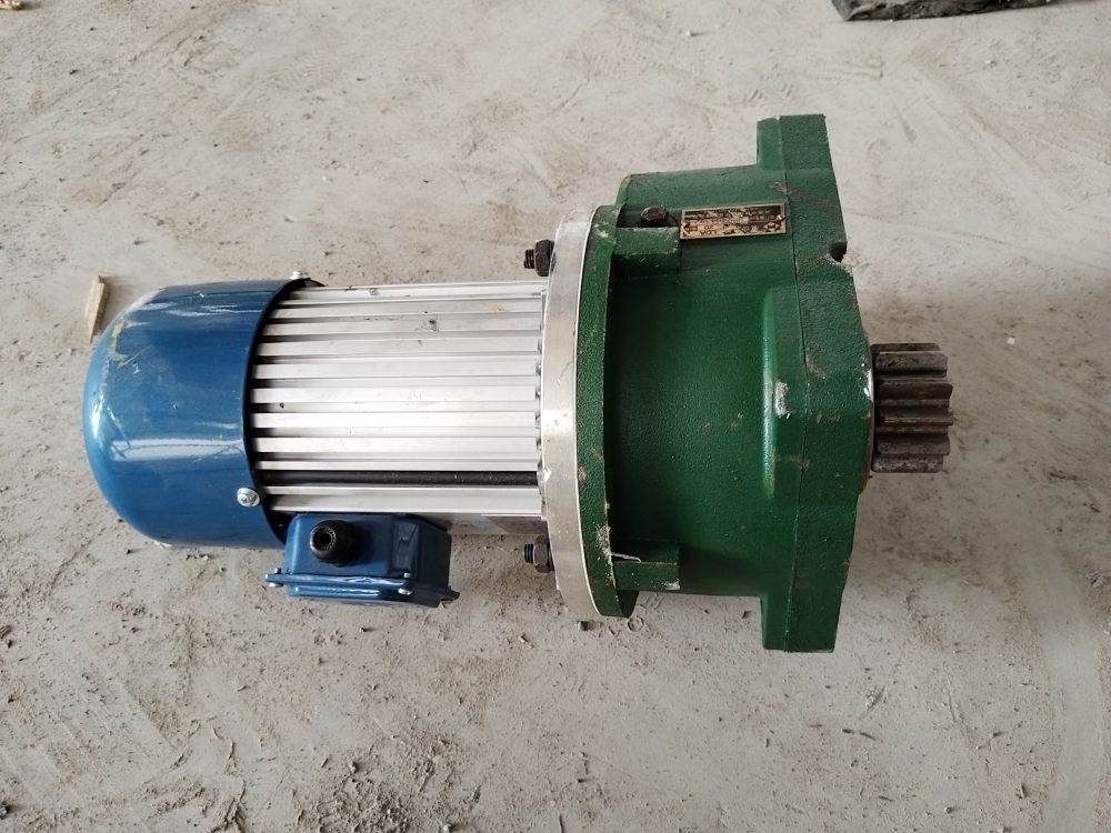 起重機(jī)變速箱/電機(jī)、天車驅(qū)動裝置、驅(qū)動馬達(dá)