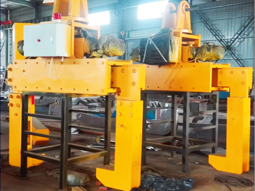 電動水平螺桿式臥卷提升機