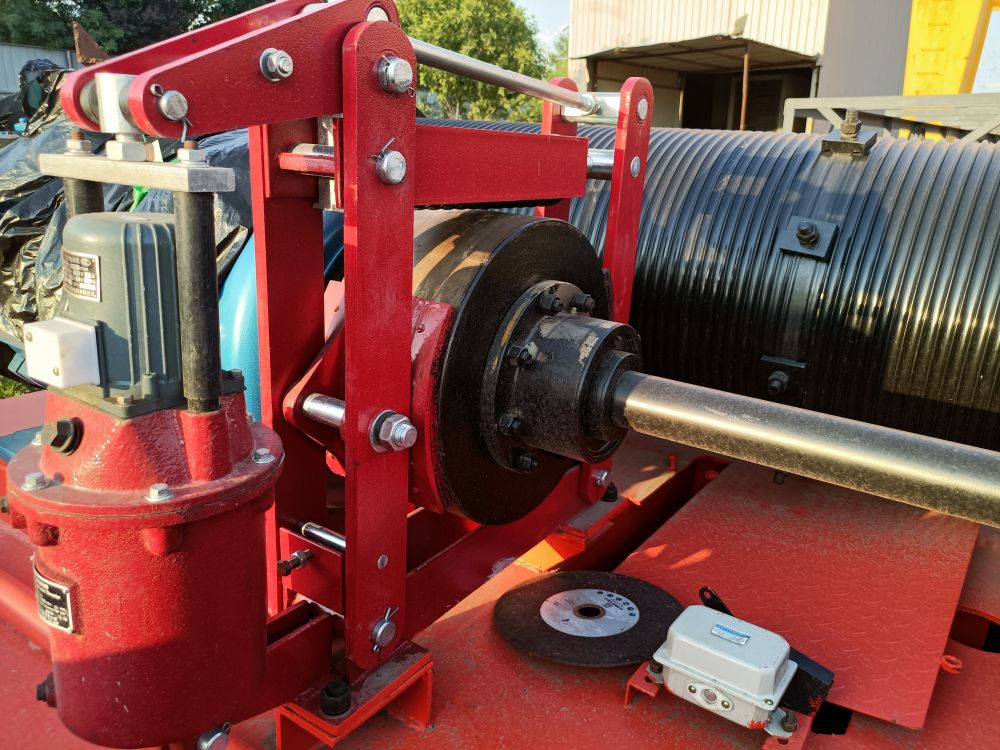 制動(dòng)器廠家、品牌、電動(dòng)液壓鼓式制動(dòng)器批發(fā)供貨、安裝維修