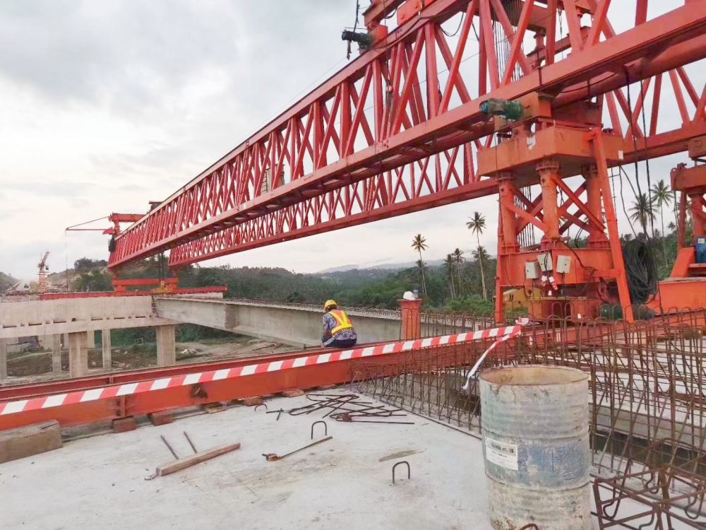 架橋機(jī)廠家銷售、架橋機(jī)安裝維修、出租租賃、搬遷移裝、舊機(jī)回收