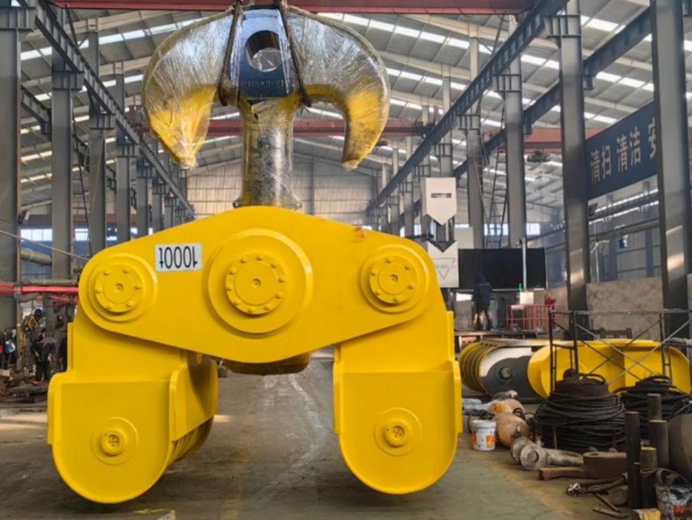 河南起重吊鉤、單雙梁橋門式起重機吊鉤、行車吊鉤廠家、價格