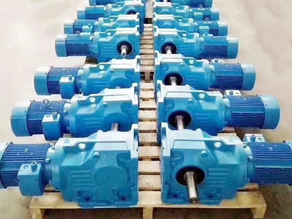 四平傳動(dòng)機(jī)械、R/S/K/F減速機(jī)廠家銷售服務(wù)