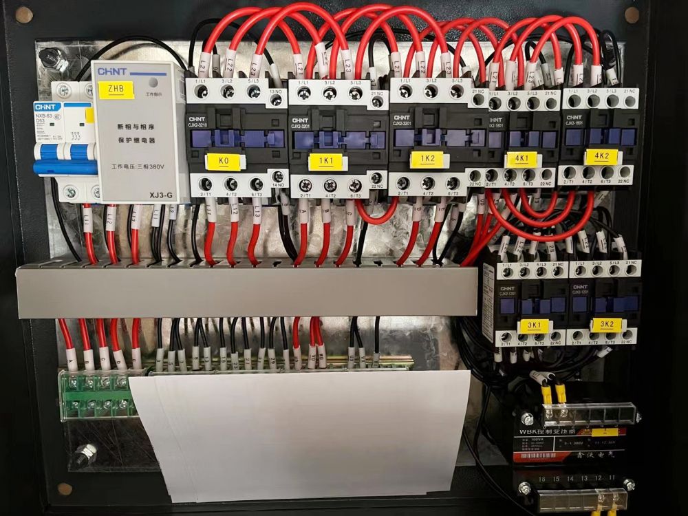 起重電氣柜、電氣箱、變頻起重電氣、自動(dòng)化電氣控制系統(tǒng)設(shè)計(jì)制造安裝