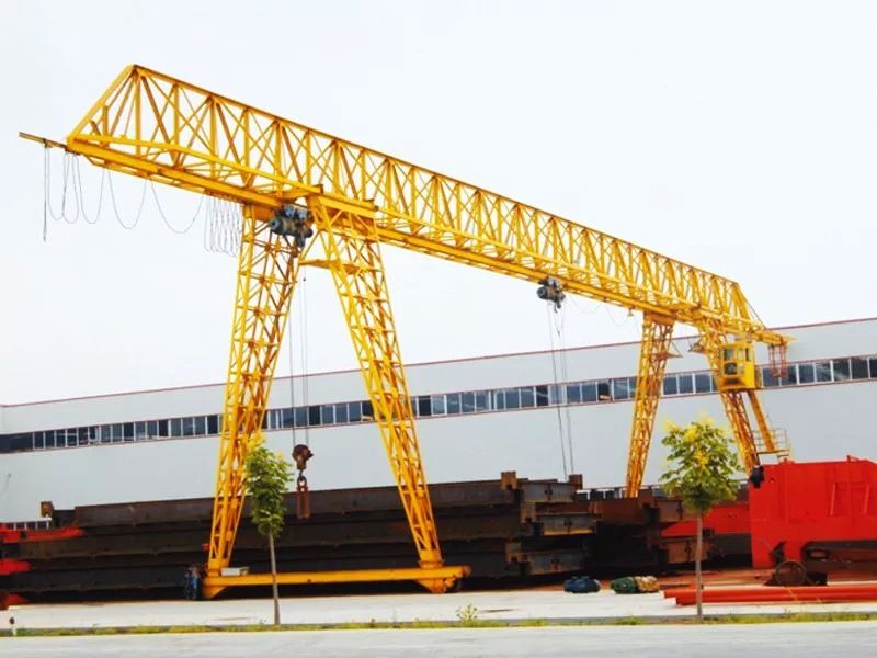 新疆龍門吊、MH型電動(dòng)單梁起重機(jī)、MH單梁龍門吊