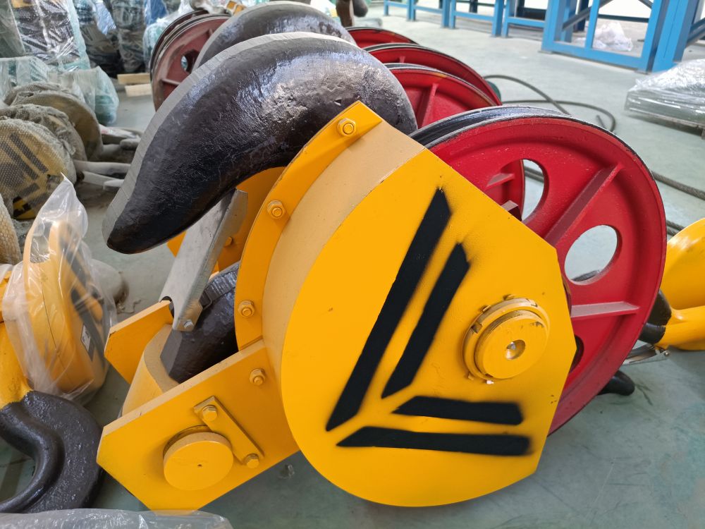 起重機(jī)吊鉤、行車大鉤、吊鉤廠家品牌、型號(hào)參數(shù)、價(jià)格報(bào)價(jià)