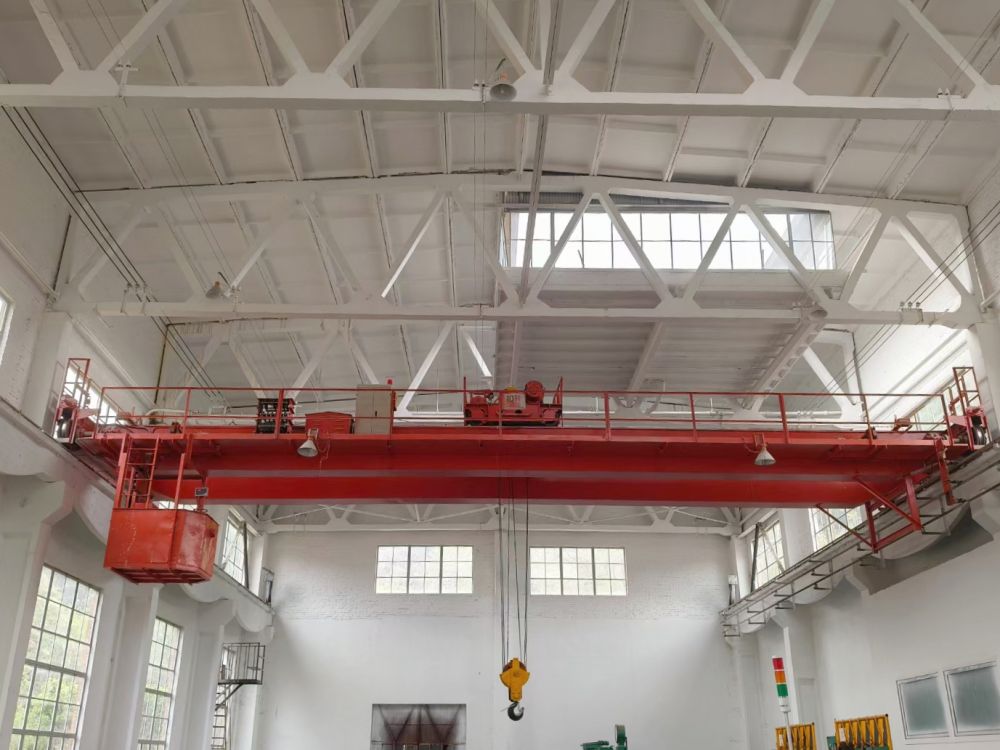 江蘇雙梁橋式行車(chē)廠家、QD型3.2-450噸吊鉤橋式起重機(jī)
