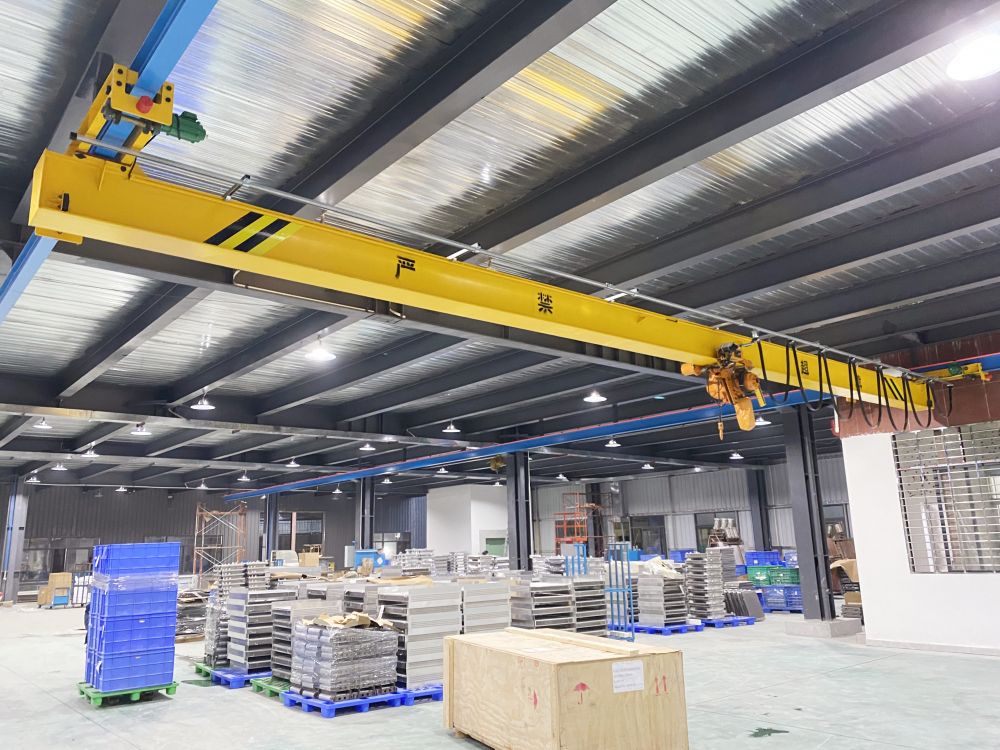 無(wú)錫歐式起重機(jī)、新型電動(dòng)懸掛單梁起重機(jī)廠家、參數(shù)、安裝維修及價(jià)格