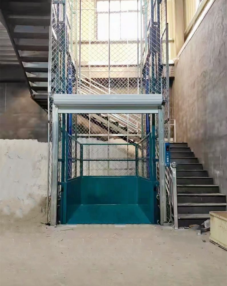 湖南升降機(jī)、衡陽升降平臺(tái)貨梯廠家銷售安裝維修